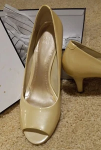 Alex Marie Size 8M Women’s Heels Peep Toe Pumps - Picture 1 of 9