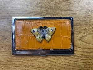Tarjetero de visita de cuero y mariposa - Imagen 1 de 3