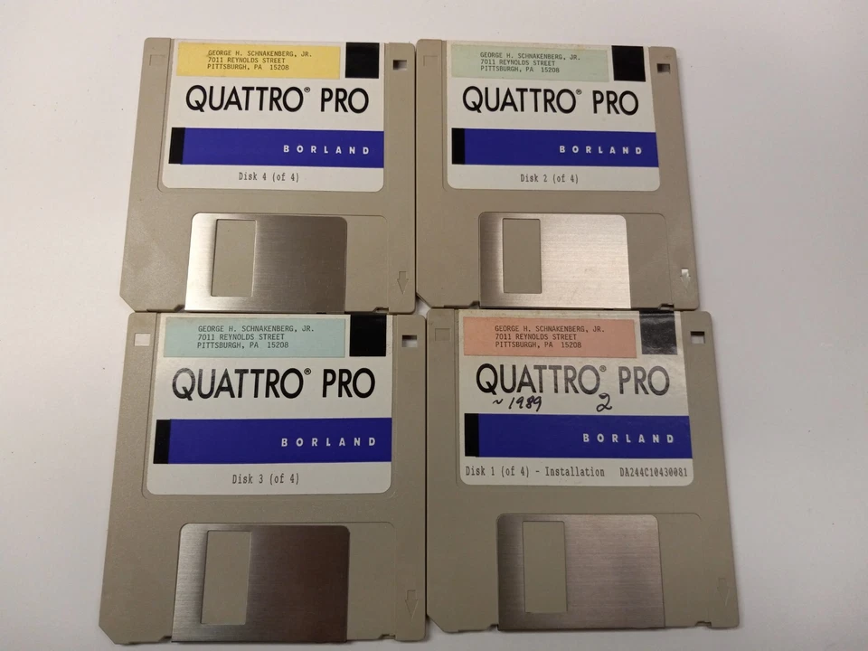 Original 1989 Borland Quattro Pro (3.5 Floppy Disks) Rare Purple Variant - Image 1 of 1