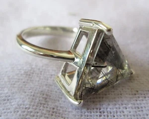 Anillo vintage de plata esterlina natural brasileña de turmalina en cuarzo talla 7 - Imagen 1 de 6