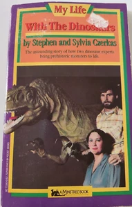 My Life With The Dinosaurs by Sylvia and Stephen Czerkas, Paperback Book. - Foto 1 di 5