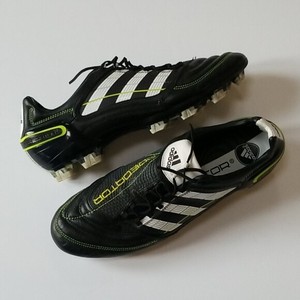 kids football boots size 13.5
