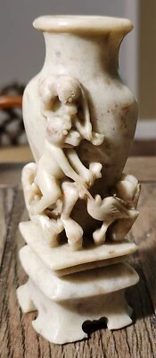 ANTIQUE CHINESE HAND CARVED WHITE CELADON SOAPSTONE BRUSH POT BUD VASE - Image 1 of 4