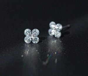 Elegante 925 Sterling Silber Strass Blumen Ohrstecker - schneller Versand! - Bild 1 von 2