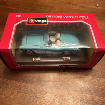 Chevrolet Corvette 1957 Burago - escala 1:24 Foto 1 de 4