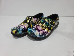 Klogs Mission Tie Dye Sz 9.5 WIDE Nurse Slip Resistant Clogs Comfort - Picture 1 of 8