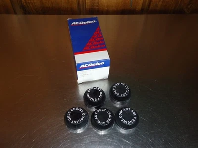 5) Tapa de depósito de refrigerante de desbordamiento GM AcDelco 15630112 carrocería G Chevrolet NOS nueva Foto 1 de 2