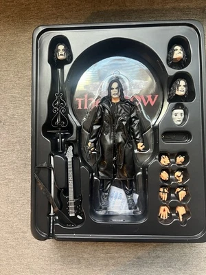 Mezco The Crow One:12 Collective Figure MIB NEW COMPLETE - Image 1 of 3