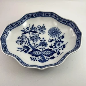 Hutschenreuther Serving Bowl Dish Blue Onion Design Scalloped Rim Germany VTG - Picture 1 of 6