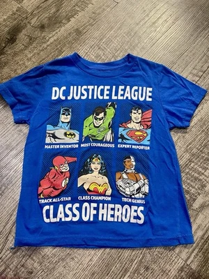 Camisa gráfica manga corta Justice League azul DC Justice League Heroes XS para niños Foto 1 de 3