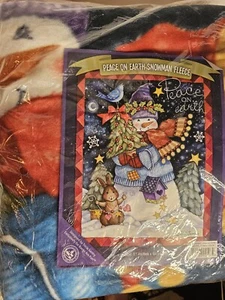 Peace On Earth Snowman Fleece Blanket New In Package 51x64 - Picture 1 of 4