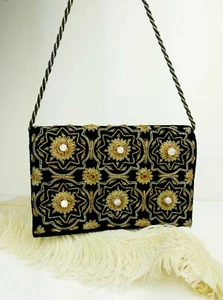 VINTAGE / ANTIQUE Zardozi goldwork handbag, beaded black velvet clutch bag gold - Picture 1 of 12