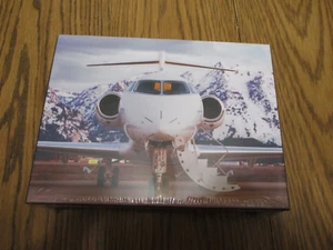 NEW SEALED NetJets Corporate Jet Airplane 500 Piece Puzzle - Picture 1 of 3