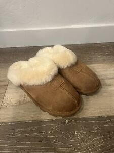 Authentic UGG Coquette 5125 Chestnut Size US 9/EUR 40 Slippers