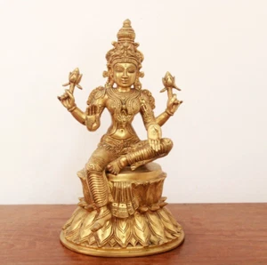 Lakshmi Devi Statue Hindu Goddess Brass Idol Home Garden Temple Pooja Decor Gift - Picture 1 of 8