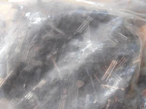 10/50X  HMPSA13   30V 0.5A  NPN Darlington Transistor TO92 HSMC - Picture 1 of 2