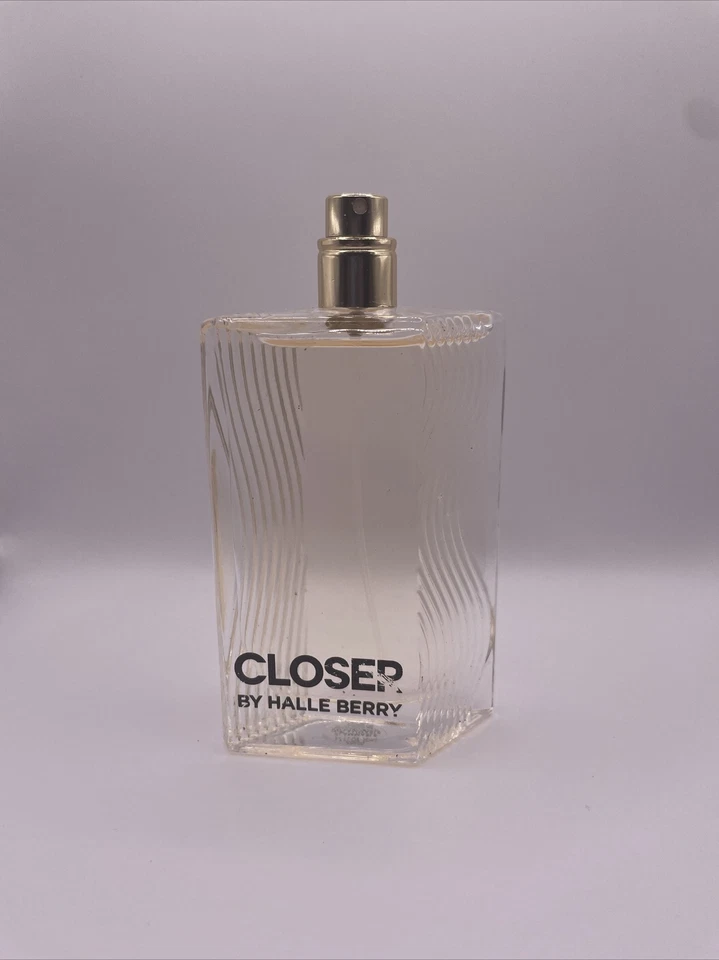 Closer by Halle Berry Eau de Parfum Perfume Spray Corporal 1.7oz / 50ml Spray Raro Foto 1 de 2