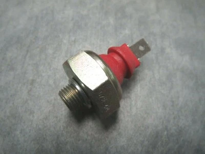 Interruptor de presión de aceite para Porsche 911 1984-1989 3,2 L - Hecho en Italia - ¡Envío rápido! Foto 1 de 3