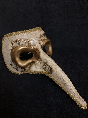 NEW~VTG.~MASK~VENETIAN MARDI GRAS~LONG NOSE~MASQUERADE~MUSICAL NIGHT~WITH TAG~NC - Image 1 of 4