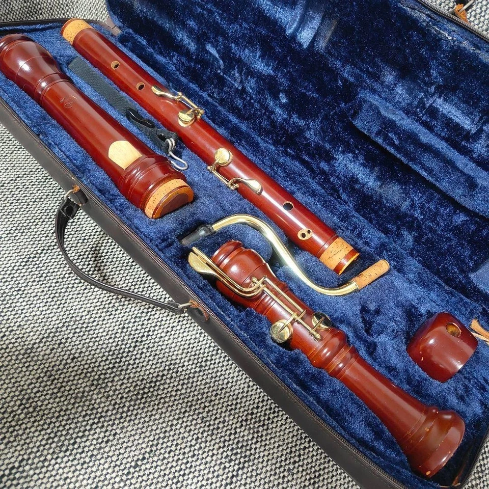 YAMAHA YRB-42 Bass Recorder Baroque Wooden w/ Case from Japan - Image 1 of 4