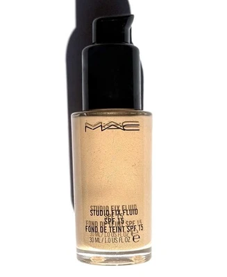 MAC Studio Fix Fluid SPF15 Foundation NW13 30ml - Bild 1 von 2