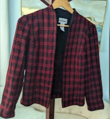 Chaqueta Blazer Perceptions 16P Roja y Negra Tela Tejida Suave Foto 1 de 4