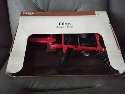 Ertl Britains Disc 1/16 NIB - Image 1 of 4