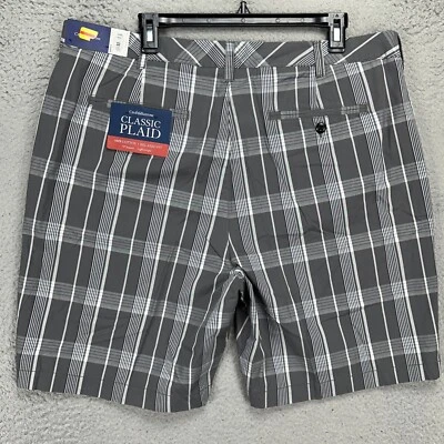 Croft Barrow Mens Classic Plaid Shorts 38X9 Grey Relaxed Fit Khakis Casual NEW - Image 1 of 4