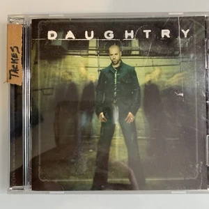 CD auto-intitulé Daughtry - Photo 1 sur 2