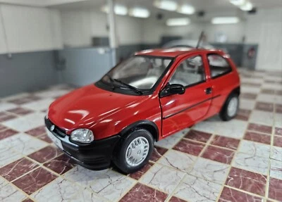 WHITEBOX 1993 OPEL (VAUXHALL) CORSA B 1.2 i RED 1/24 SCALE DIECAST MODEL CAR - Image 1 of 4