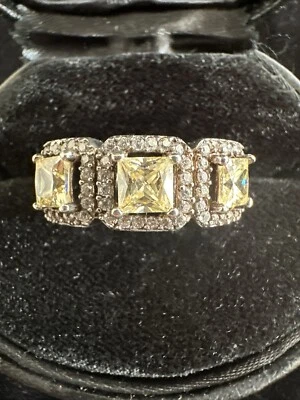 Premium Signed ESPO Esposito 925 Sterling Silver Triple CZ Gems Size 9 Ring - Image 1 of 4