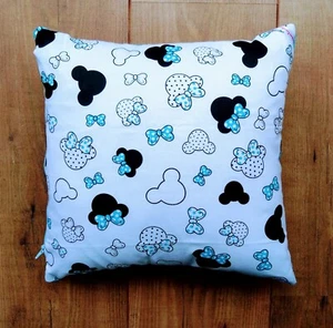 Mickey & Minnie Scatter Cushion (Blue) - Picture 1 of 4
