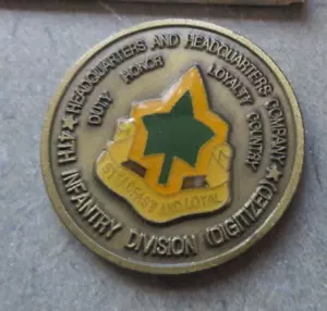 4th Infantry Division Headquarters & Headquarters Co. Husky Pride Challenge Coin - Picture 1 of 2