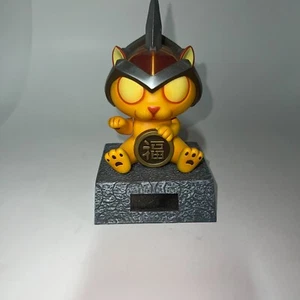 2015 Blizzard BlizzCon World of Warcraft Waving Cinder Kitten - **VERY RARE** - Picture 1 of 4