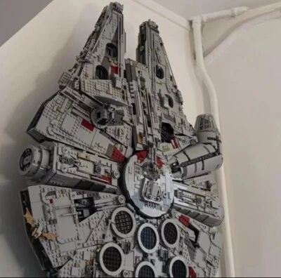 Wall Mount for  LEGO UCS Millennium Falcon 75192  - Image 1 of 4