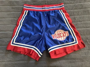 Wilson Vintage 1980er Satin blau rot Wildcats Sport Basketball Shorts Gr. 32 M - Bild 1 von 13