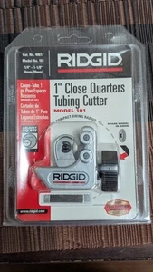 RIDGID 101 1/4-Inch to 1-1/8-Inch Close Quarters Tubing Cutter (40617) - Picture 1 of 2