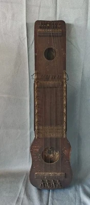 Vintage Ukelin 1920-1960s. Acceptable Condition/Rare/Beautiful! - Image 1 of 4