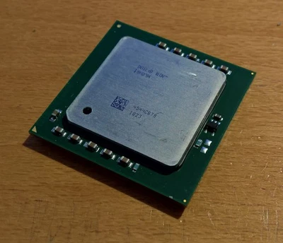 Intel Xeon SL7ZD 3.40GHz 2MB Cache 800MHz FSB Socket 604 Prescott Core - Image 1 of 3