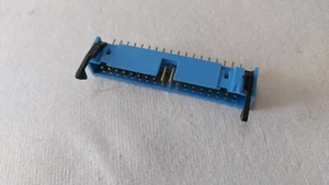 s Thomas & Betts 501-3627E Testata verticale 36 pin con chiusura NOS quantità - 5 pezzi - Foto 1 di 10