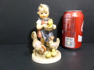 HQ HUMMEL W.ALEMANIA PORCELANA 5 3/4" TIEMPO DE ALIMENTACIÓN #199/1 TMK 2 ESTATUILLA 1948s 8079 - Imagen 1 de 9