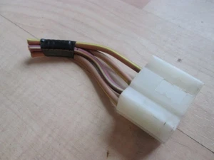 Conector eléctrico Kenworth con cableado para interruptor de luz para dormir #M160VC - Imagen 1 de 7