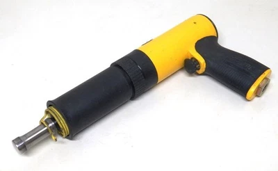 Pistola remachadora sin retroceso Atlas Copco 5X diámetro .498 RRH10P-TS .................(3-3-1) Foto 1 de 4