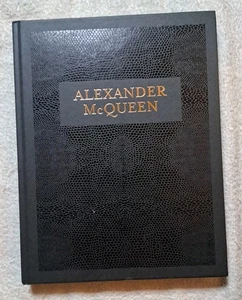 Alexander Mcqueen : Inside the Creative Mind of a Legendary Fashion Designer by - Imagen 1 de 5
