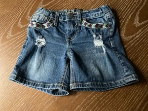 V Gold Girl’s Size 6 Denim Distressed Shorts Embroidered Style #RN110237 - Picture 1 of 4