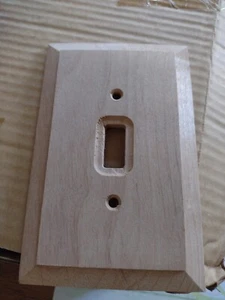 1 NOS VTG Amertac Wood Single Light Switch Cover Wall Plate Wooden 180T. - Picture 1 of 3