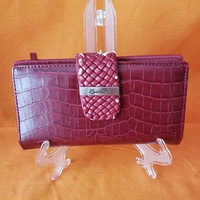 Súper billetera vintage Buxton roja imitación cocodrilo BBL116W24U NUEVA CON ETIQUETAS-leve daño Foto 1 de 4