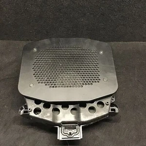 BMW 6971880 1 E70 X5 Sistema Stereo Con Subwoofer Centrale - Foto 1 di 2