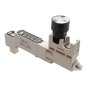 SMC SY30M-N6-P Manifold Interface Regulator, 0-150psi Gauge, 14-100psi Set - Picture 1 of 8