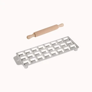 RAVIOLATORE STAMPO QUADRO 24 POSTI ALLUMINIO CON RULLO IN LEGNO RAVIOLO 3 X 3 cm - Imagen 1 de 1